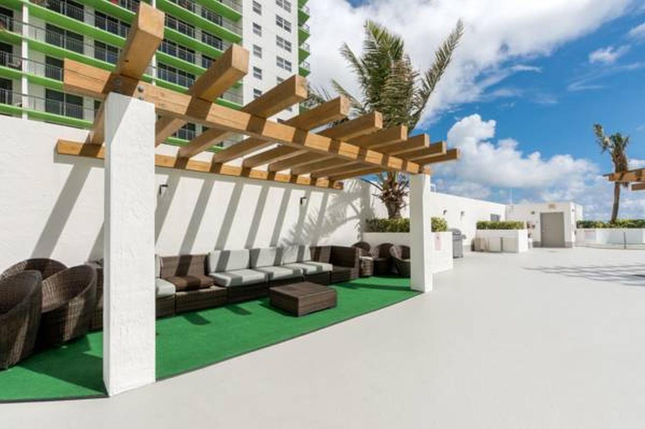 Opera Tower Apartment Miami Bagian luar foto